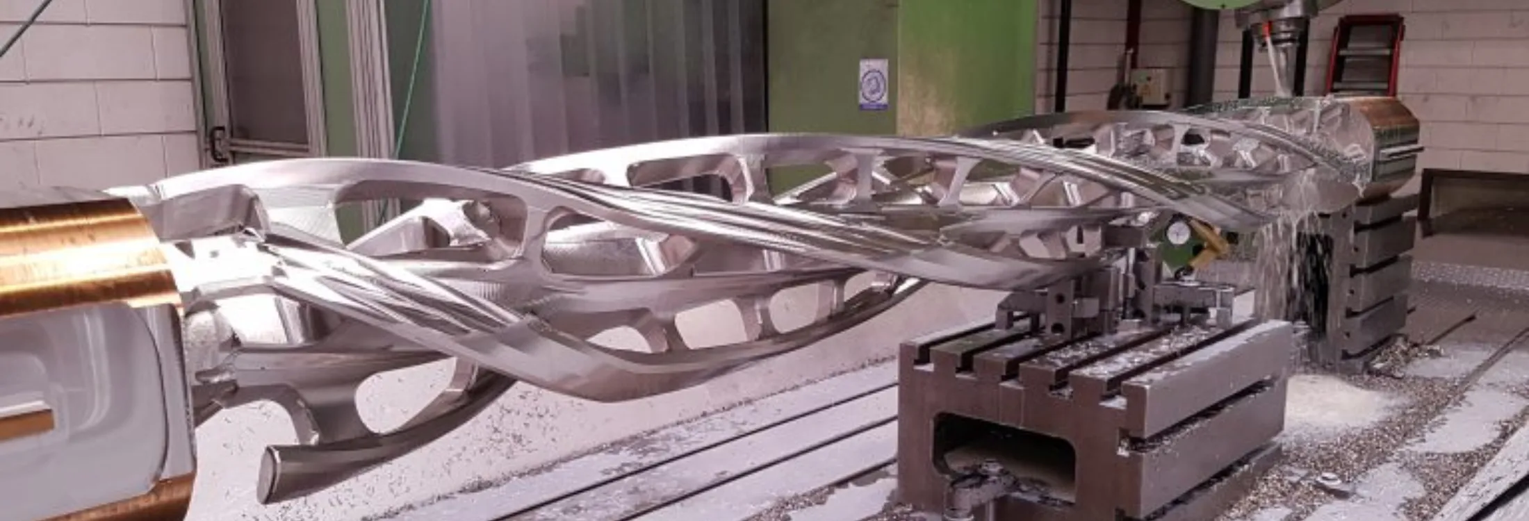 Milling process in producing the world's largest continuous mixing tools